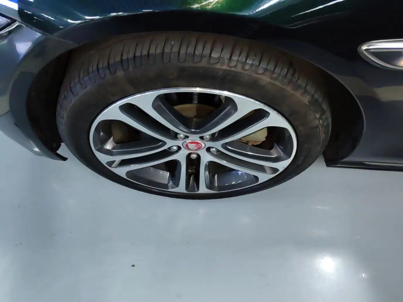 Jaguar XEL 2023 2.0T 250 PS R-DYNAMIC S Advanced Sport Edition — миниатюра 8
