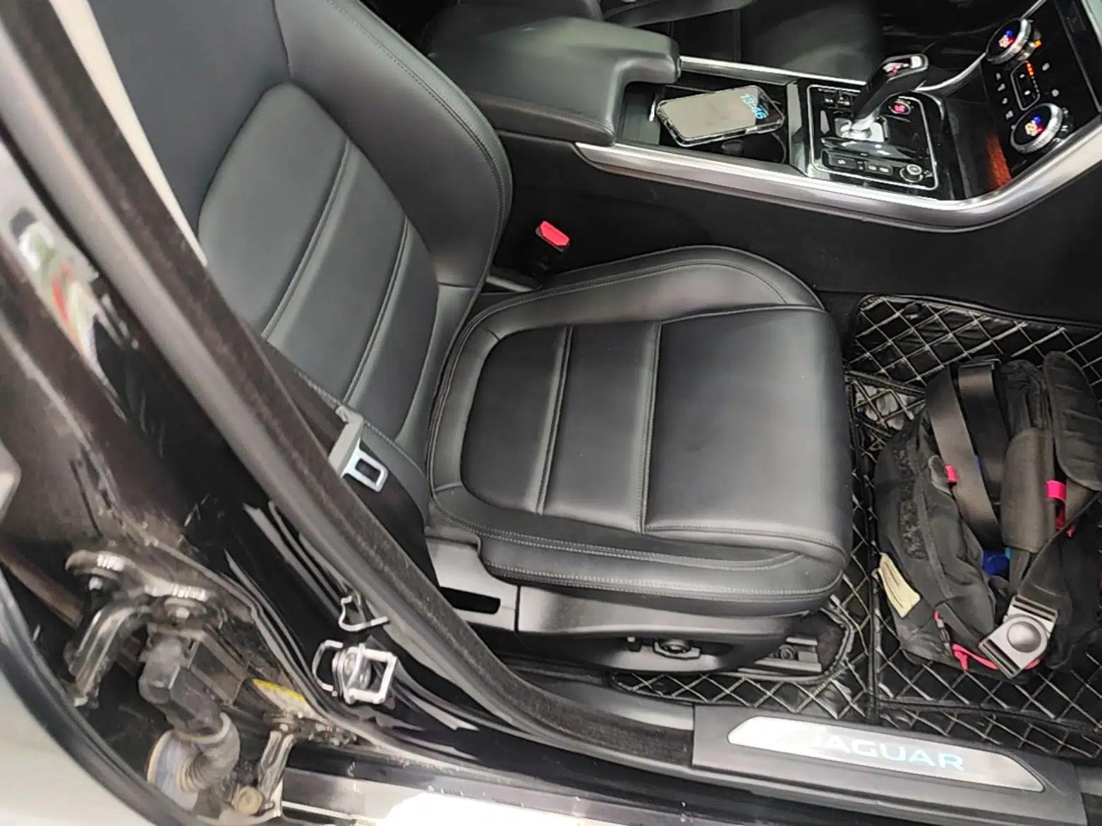 Jaguar XEL 2020 2.0T 200 PS S Advanced Elegance Edition — миниатюра 23