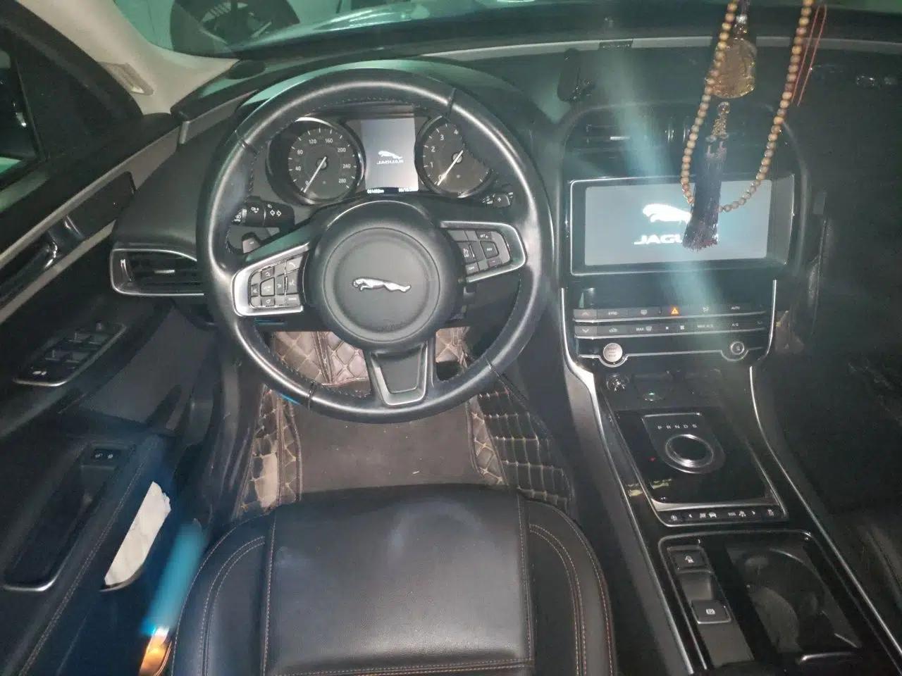 Jaguar XEL 2019 2.0T 200 PS Luxury Edition — миниатюра 11