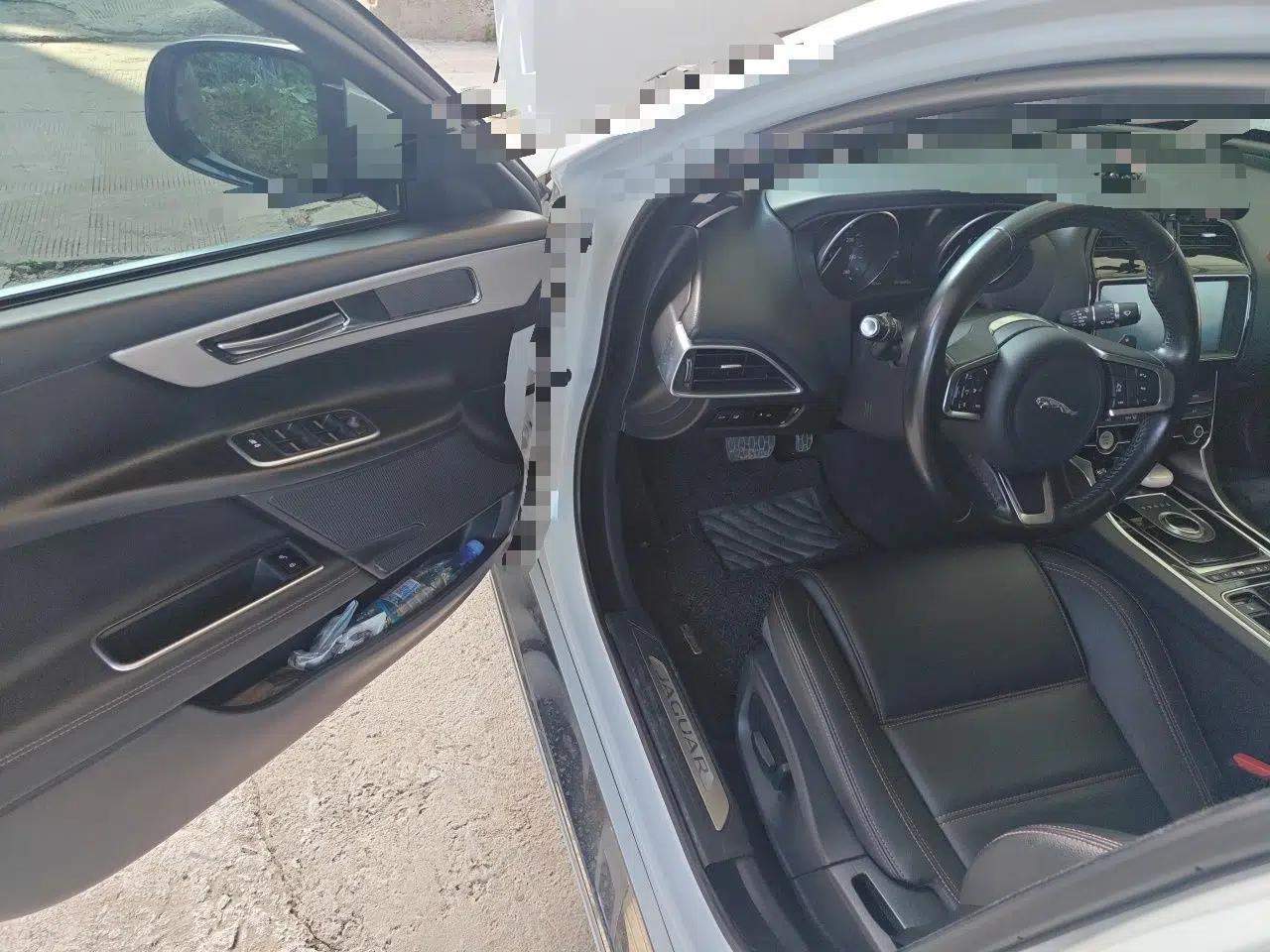 Jaguar XEL 2019 2.0T 200 PS Luxury Edition — миниатюра 17