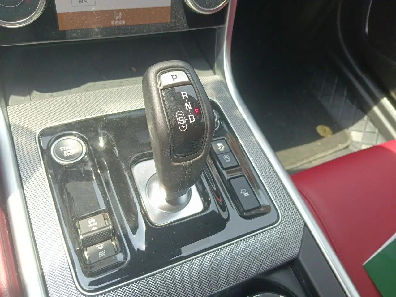 Jaguar XEL 2024 2.0T 250 PS R-DYNAMIC S Advanced Sport Edition — миниатюра 15