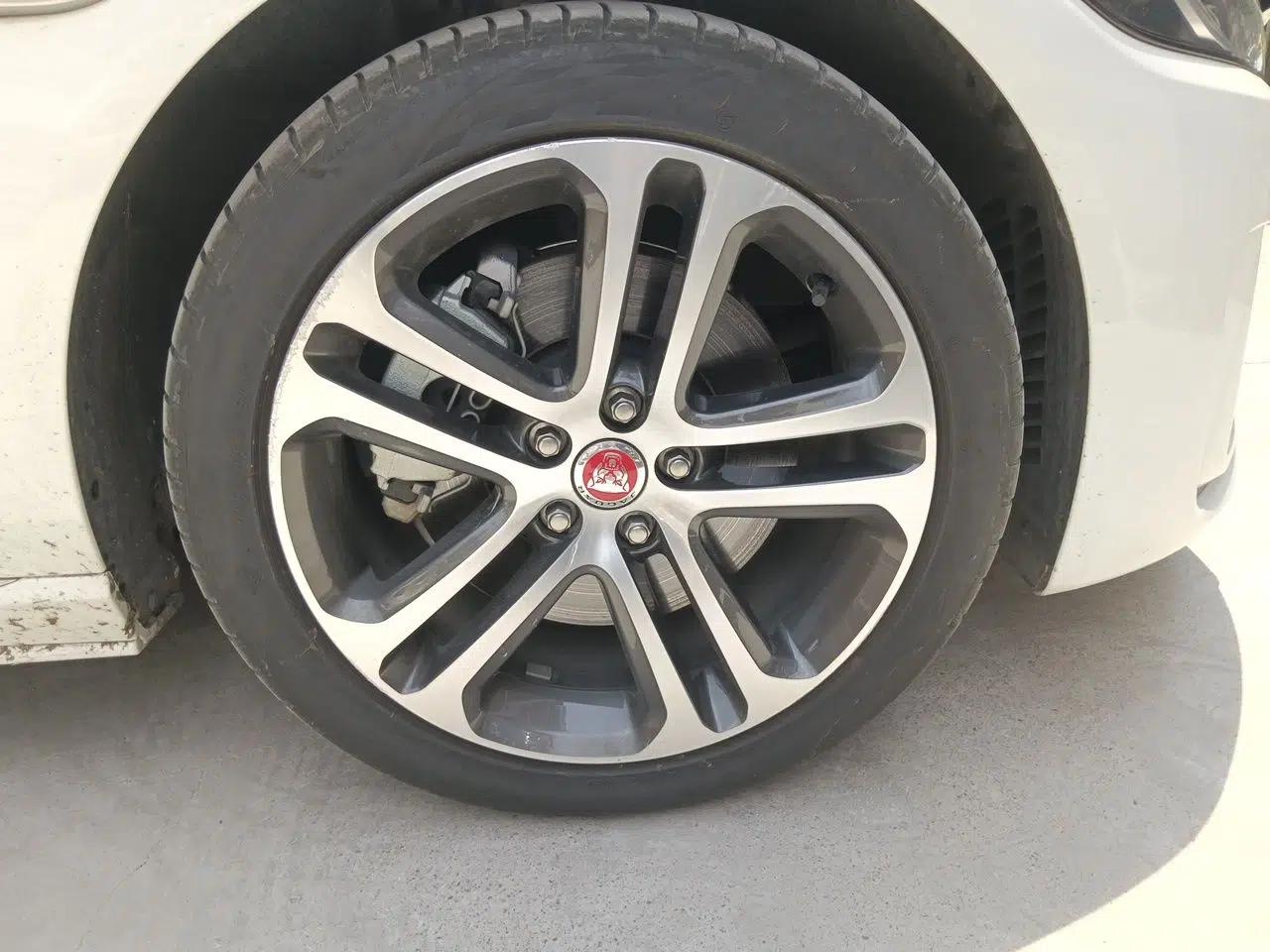 Jaguar XEL 2024 2.0T 250 PS R-DYNAMIC S Advanced Sport Edition — миниатюра 8