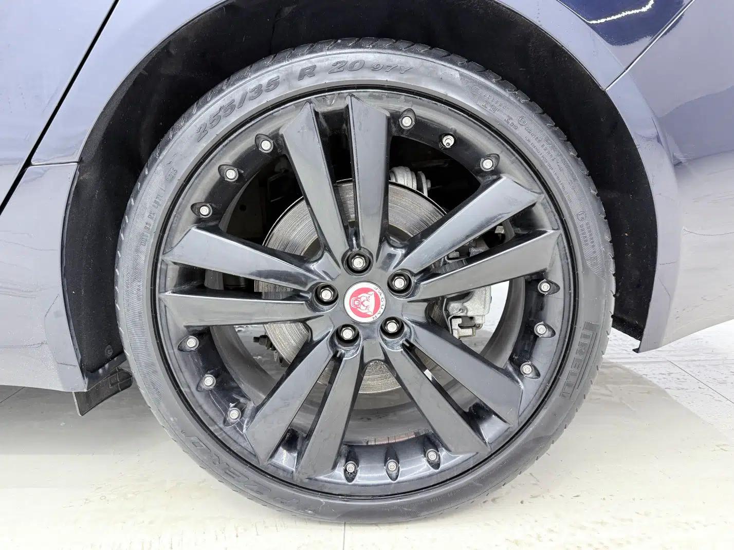 Jaguar XFL 2020 XFL 2.0T P250 Four-Wheel Drive Luxury Edition — миниатюра 7