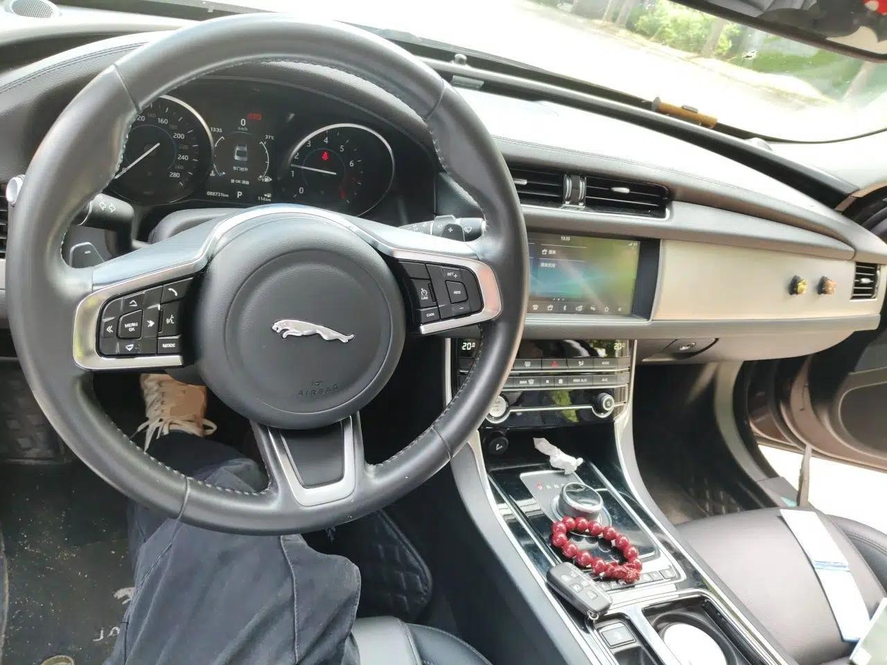 Jaguar XFL 2020 XFL 2.0T P200 Two-Wheel-Drive Windflower Edition — миниатюра 10