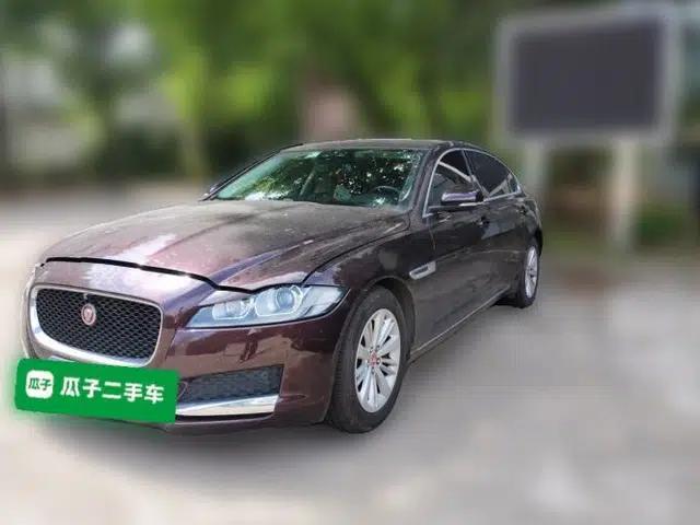 Jaguar XFL 2020 XFL 2.0T P200 Two-Wheel-Drive Windflower Edition