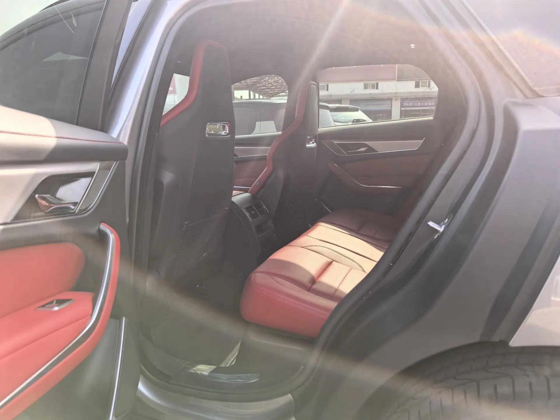 Jaguar F-PACE 2024 P250 R-Dynamic SE — миниатюра 10