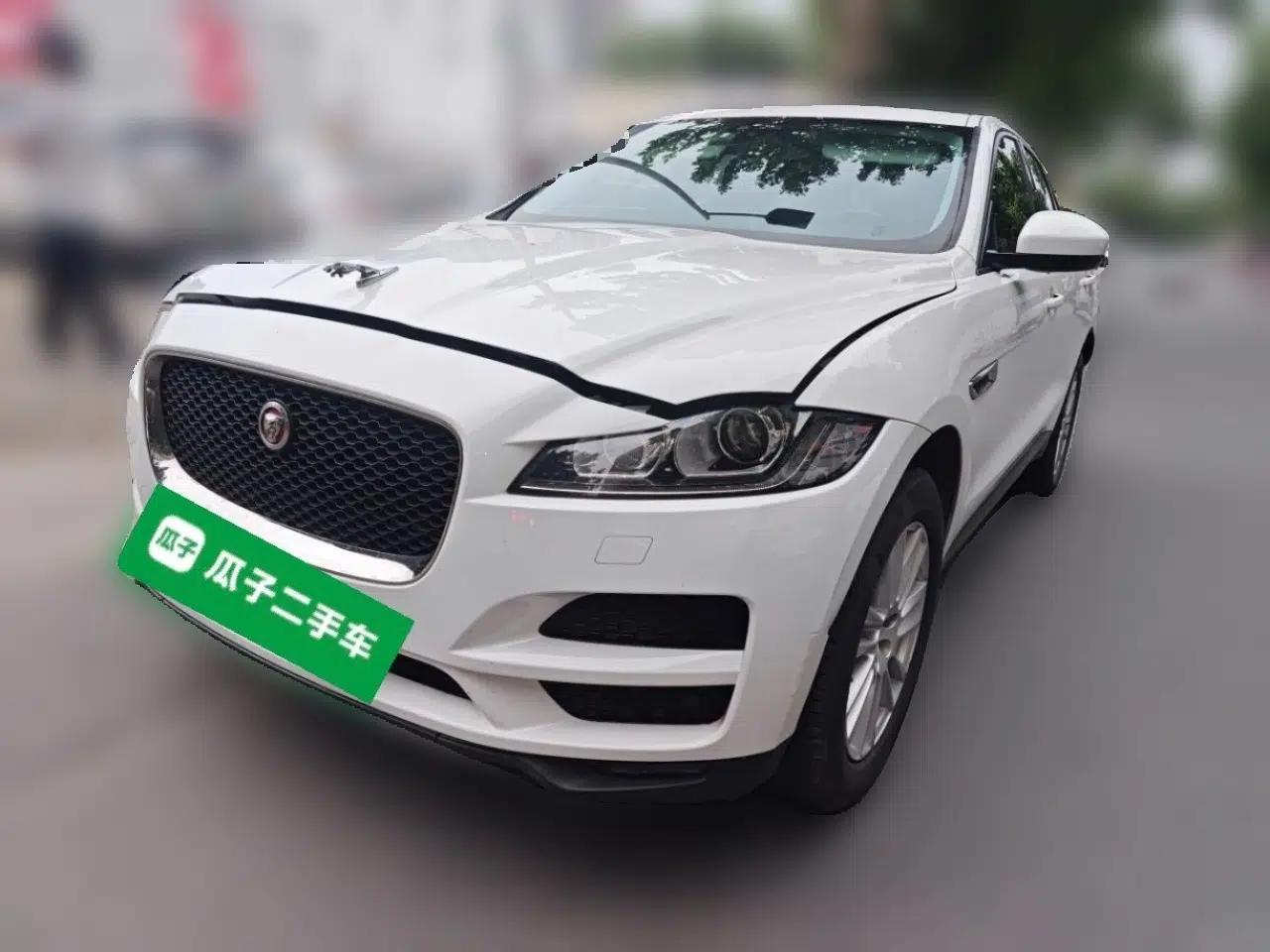 Jaguar F-PACE 2016 2.0T Two-Wheel Drive Urban Luxury Edition — миниатюра 1