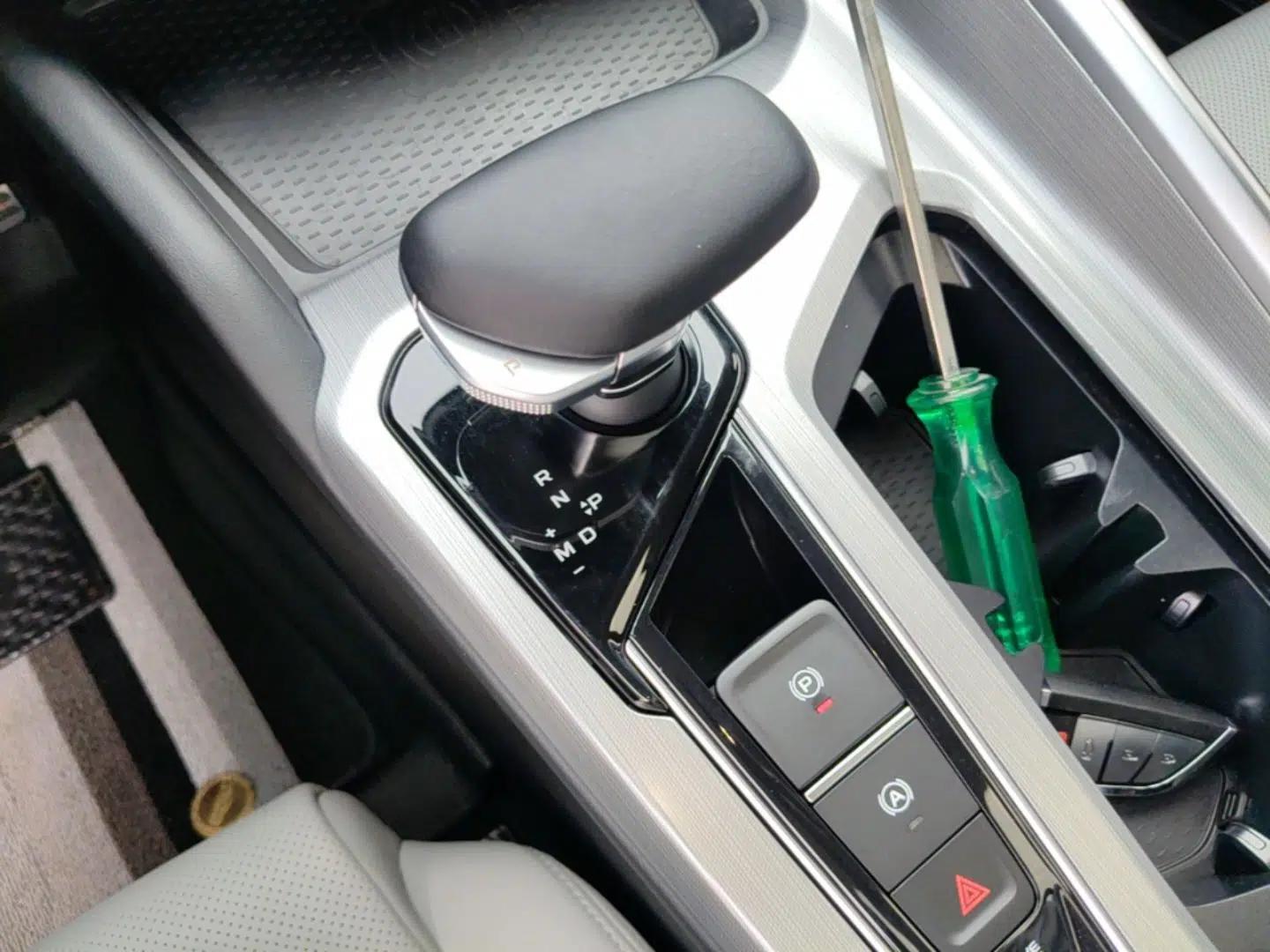 Geely Auto Preface 2021 2.0TD Flagship Edition — миниатюра 17