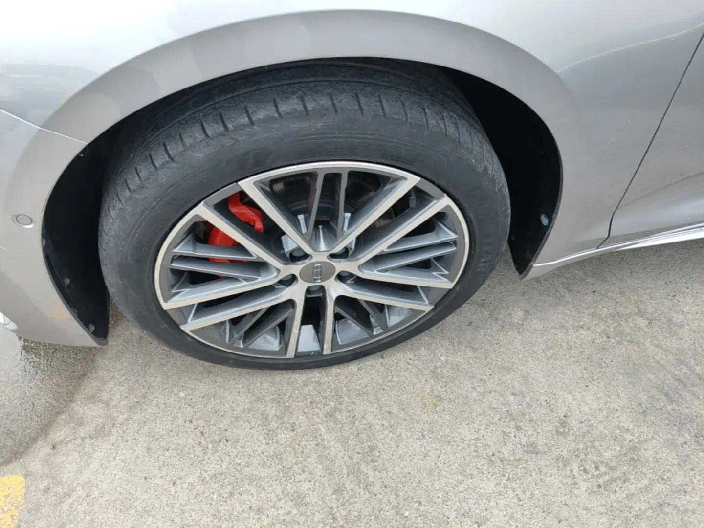 Geely Auto Preface 2021 2.0TD Flagship Edition — миниатюра 8