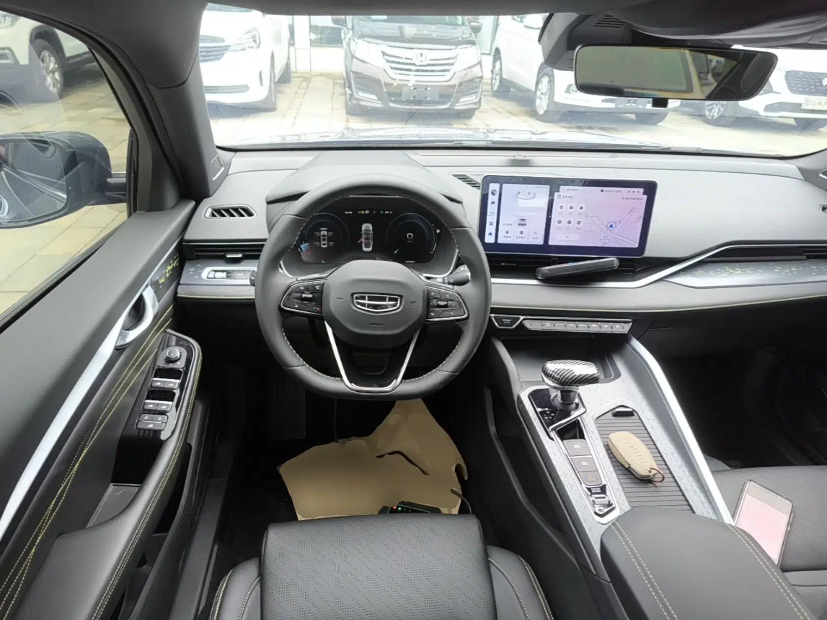 Geely Auto Preface 2023 1.5TD Kunlun Edition — миниатюра 13