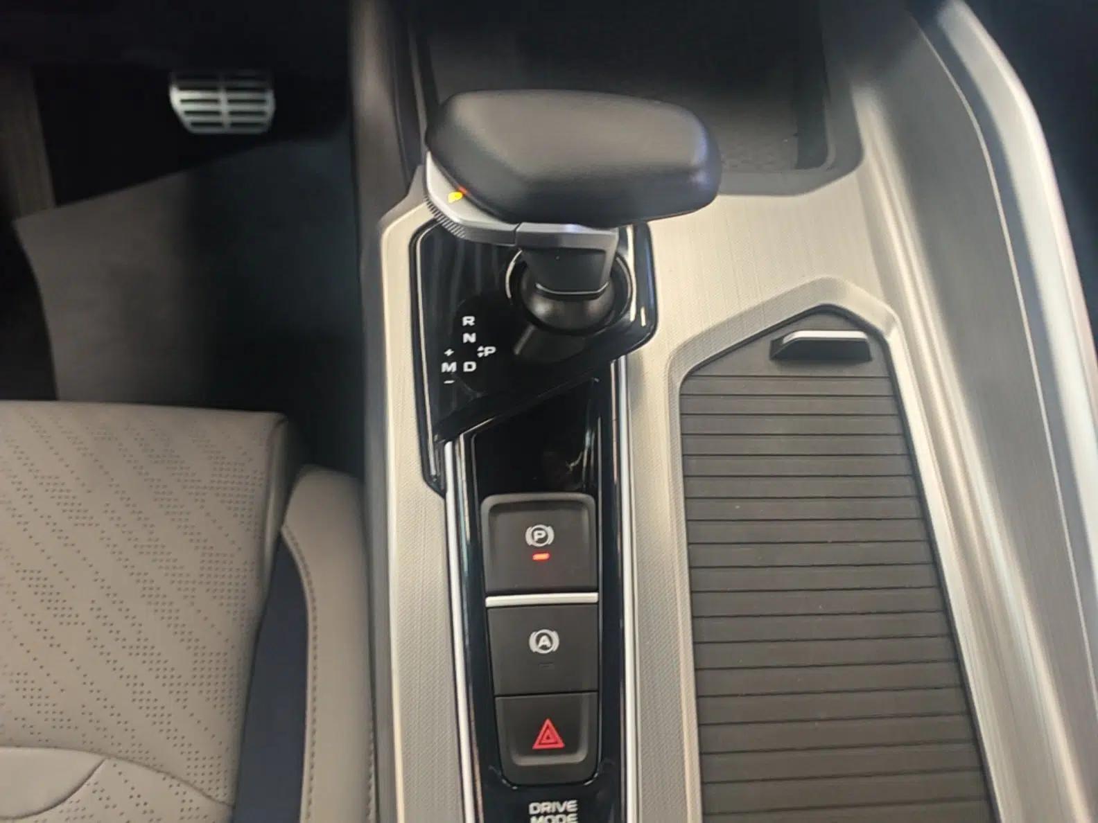 Geely Auto Preface 2023 2.0TD Prestige Version — миниатюра 17