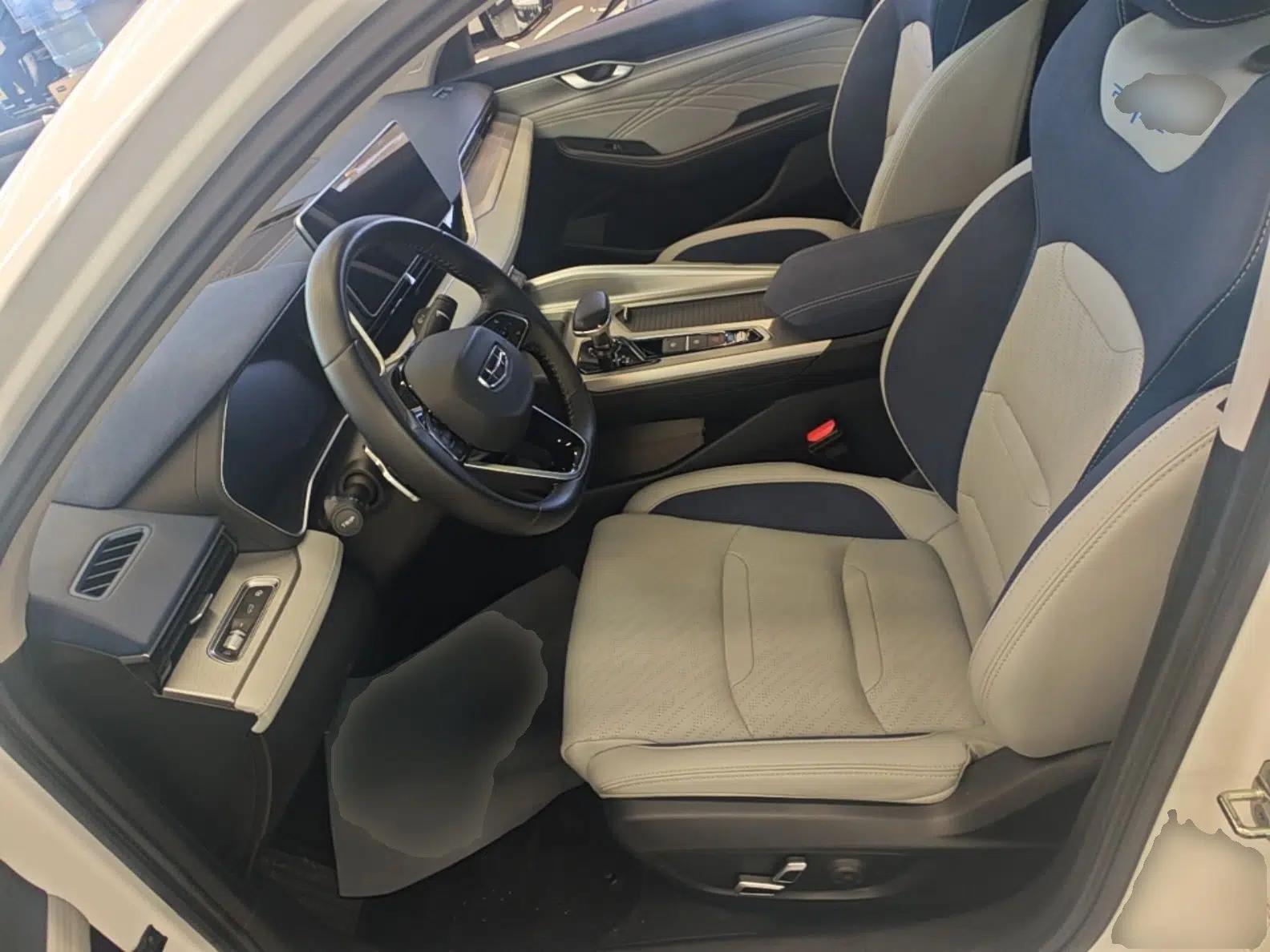 Geely Auto Preface 2023 2.0TD Prestige Version — миниатюра 18