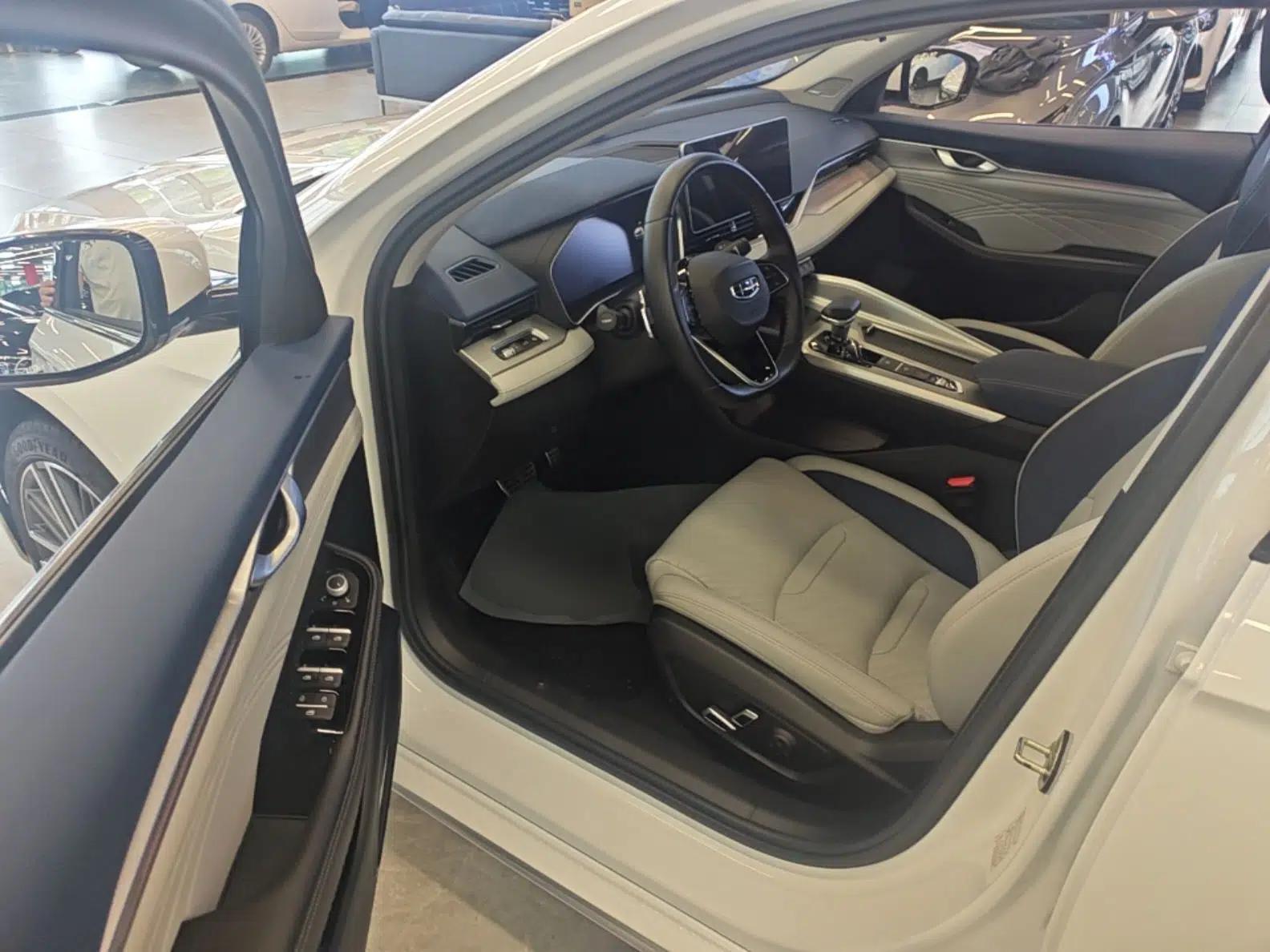 Geely Auto Preface 2023 2.0TD Prestige Version — миниатюра 19