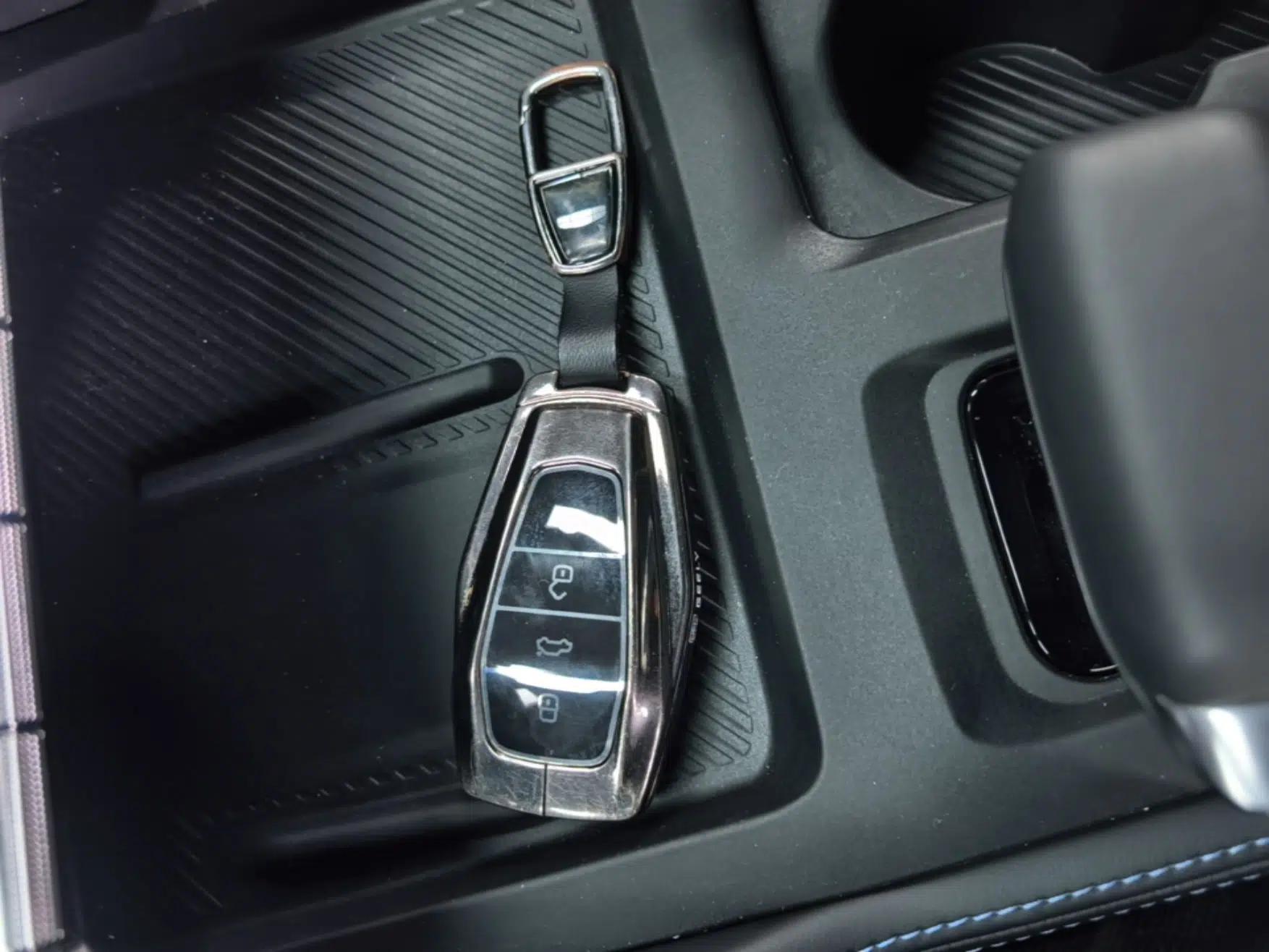 Geely Auto Preface 2026 Model Oriental Yao 1.5TD Fuyao Edition — миниатюра 22