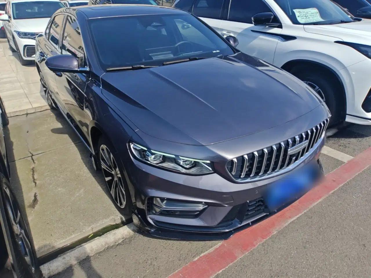 Geely Auto Preface 2025 Dongfang Yao 1.5TD Kunlun Edition — миниатюра 3