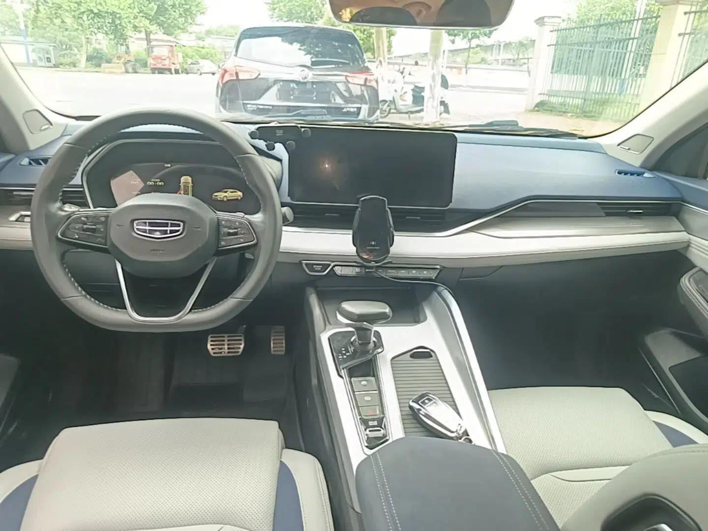 Geely Auto Preface 2021 2.0TD Flagship Edition — миниатюра 13
