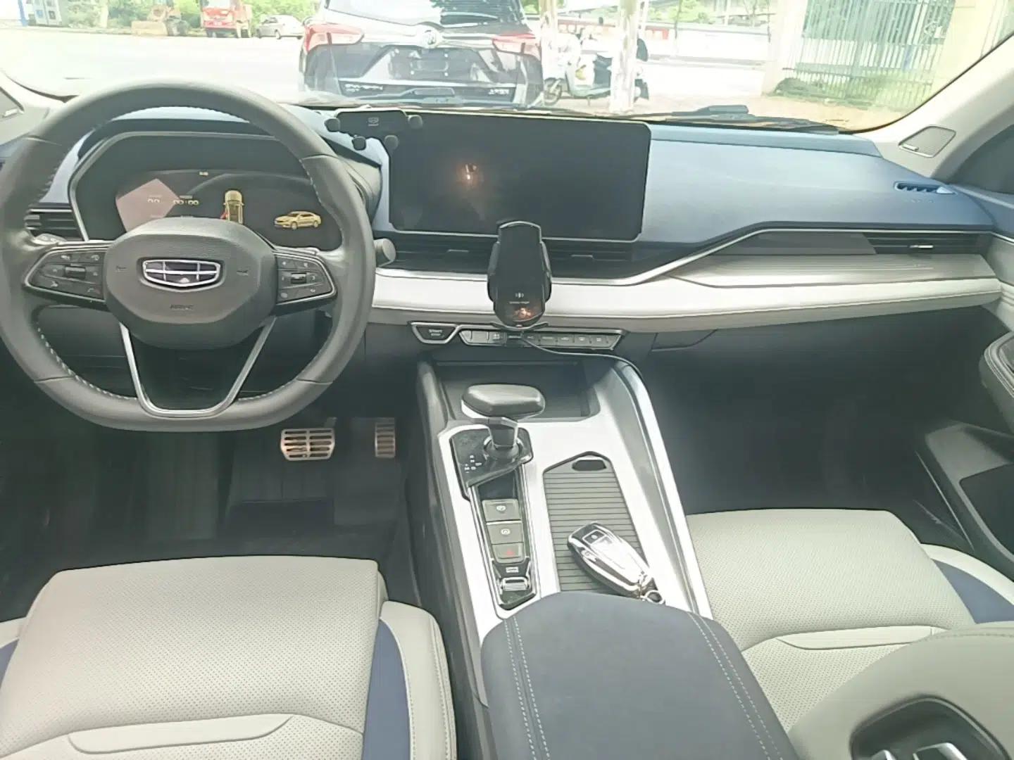 Geely Auto Preface 2021 2.0TD Flagship Edition — миниатюра 17