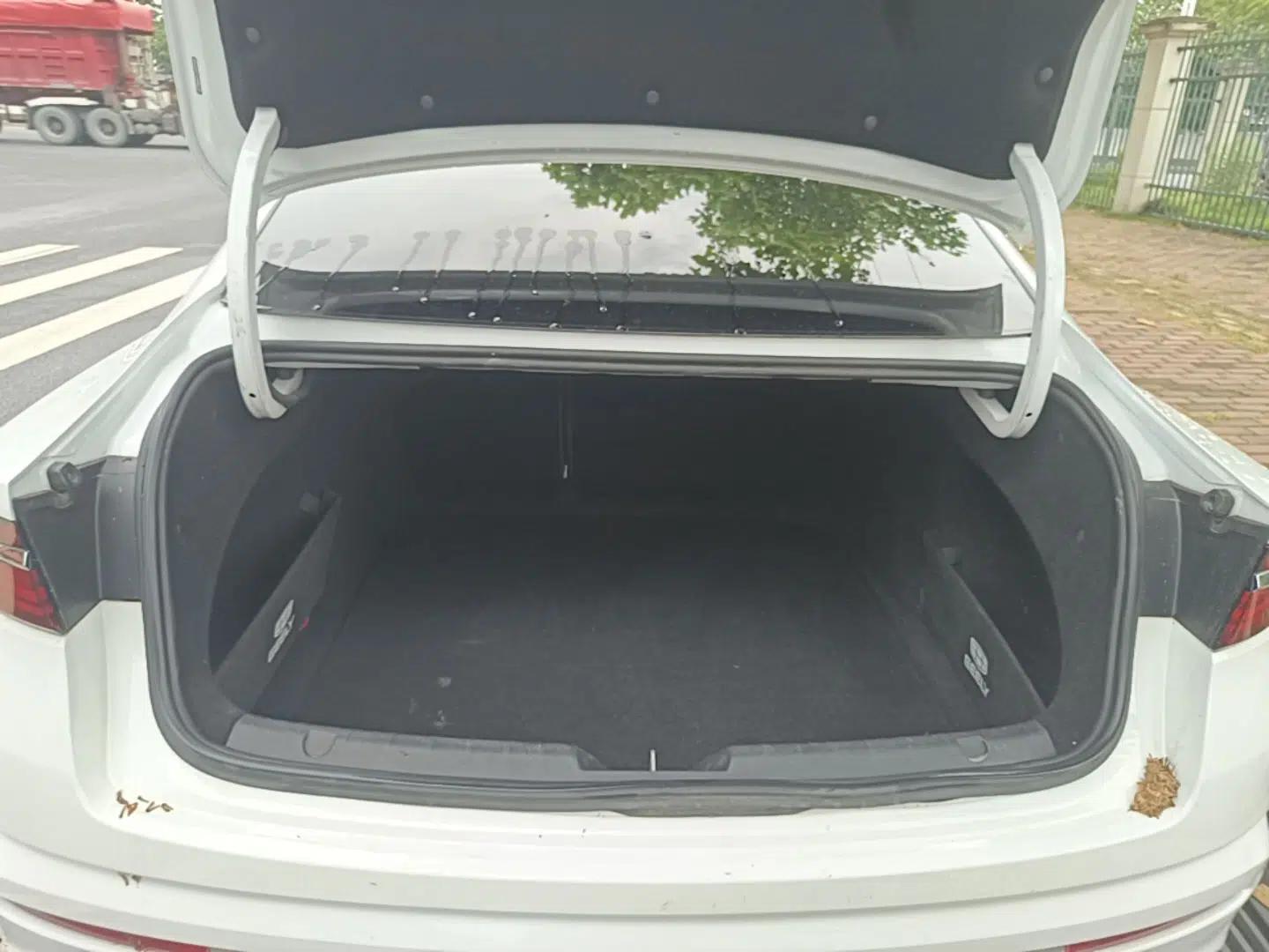 Geely Auto Preface 2021 2.0TD Flagship Edition — миниатюра 22