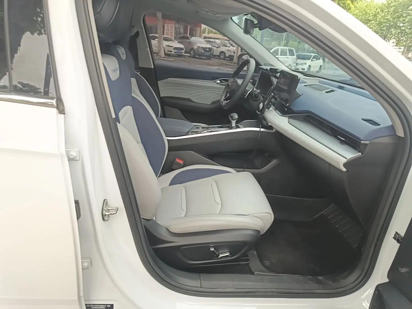 Geely Auto Preface 2021 2.0TD Flagship Edition — миниатюра 24