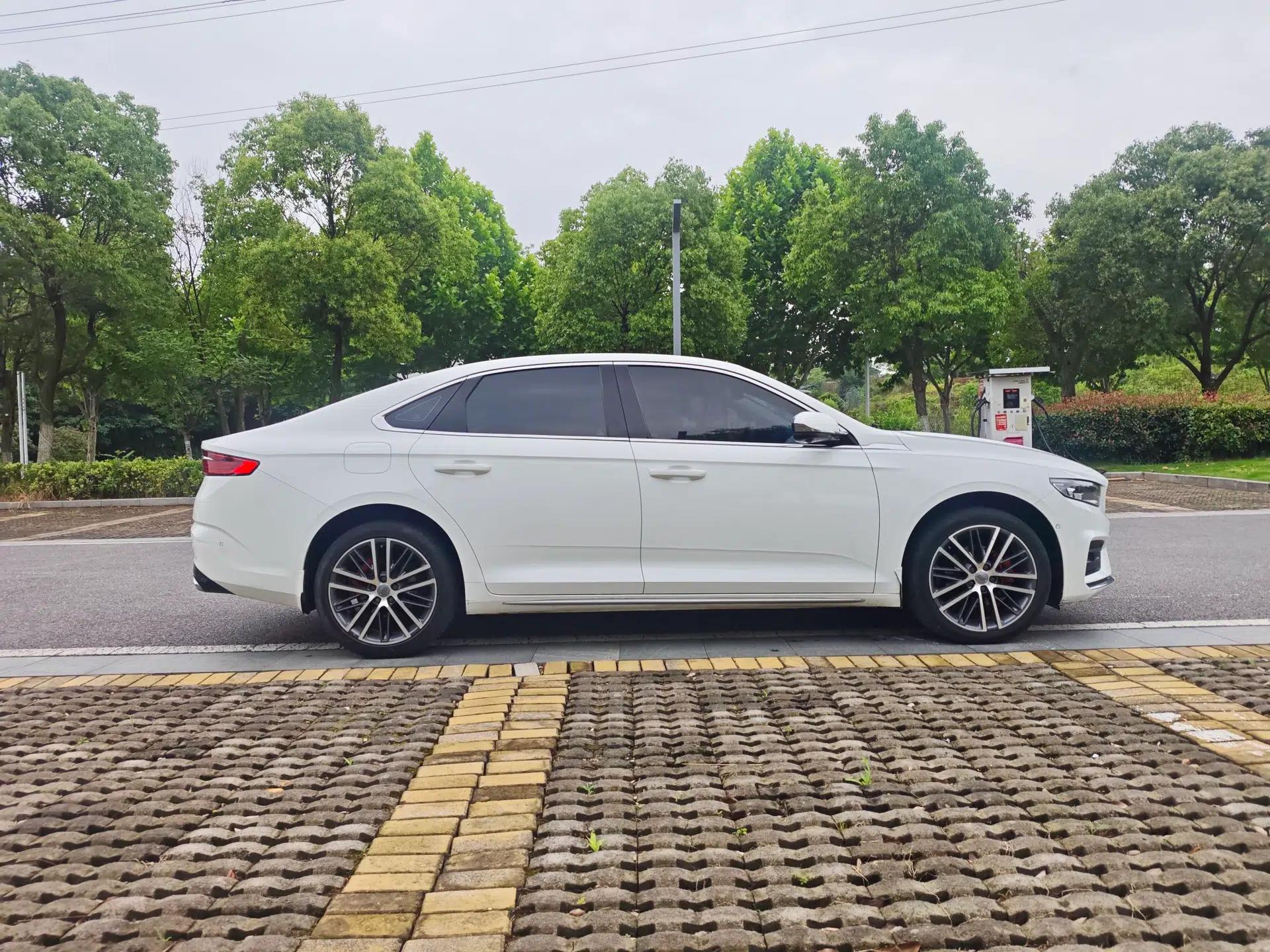 Geely Auto Preface 2021 2.0TD Flagship Edition — миниатюра 10