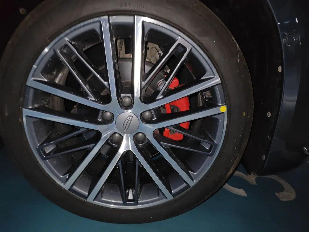 Geely Auto Preface 2021 Revised Version 2.0TD Luxury Edition — миниатюра 8