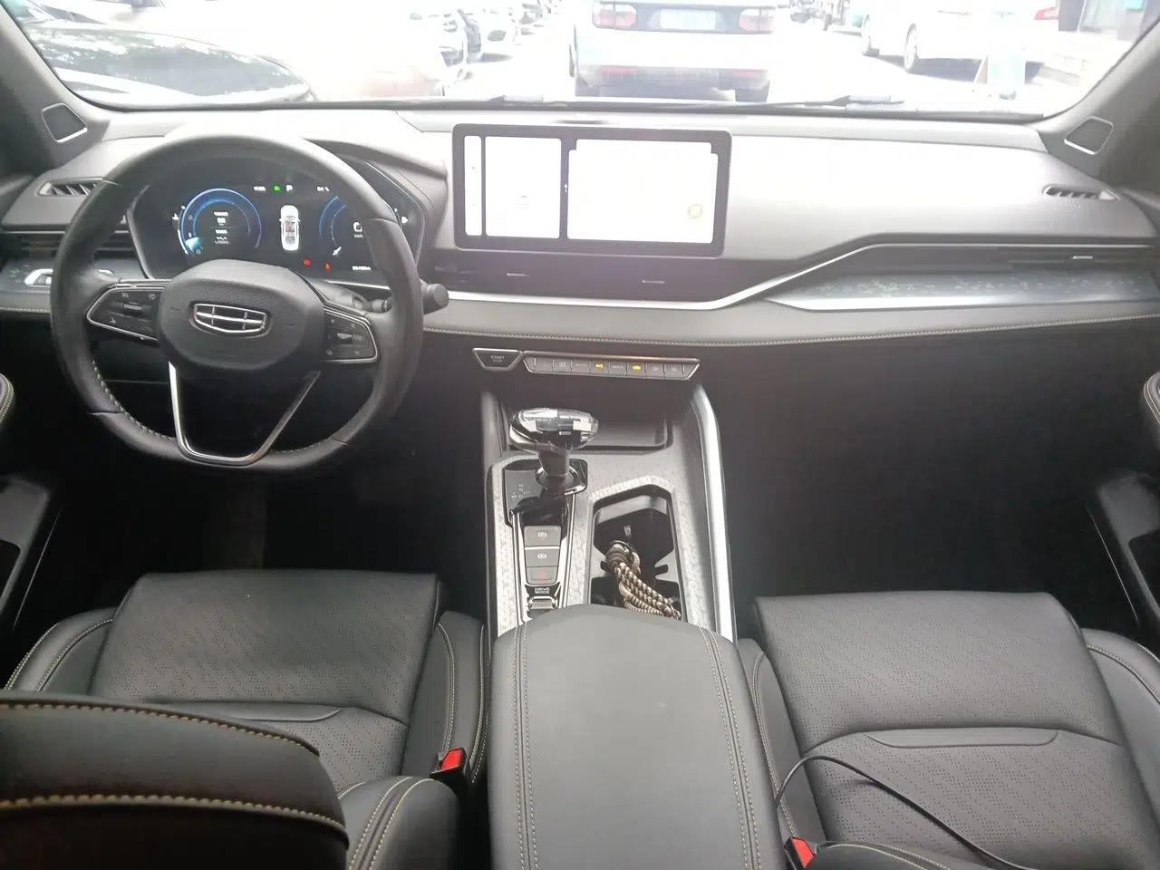 Geely Auto Preface 2023 1.5TD Kunlun Edition — миниатюра 10