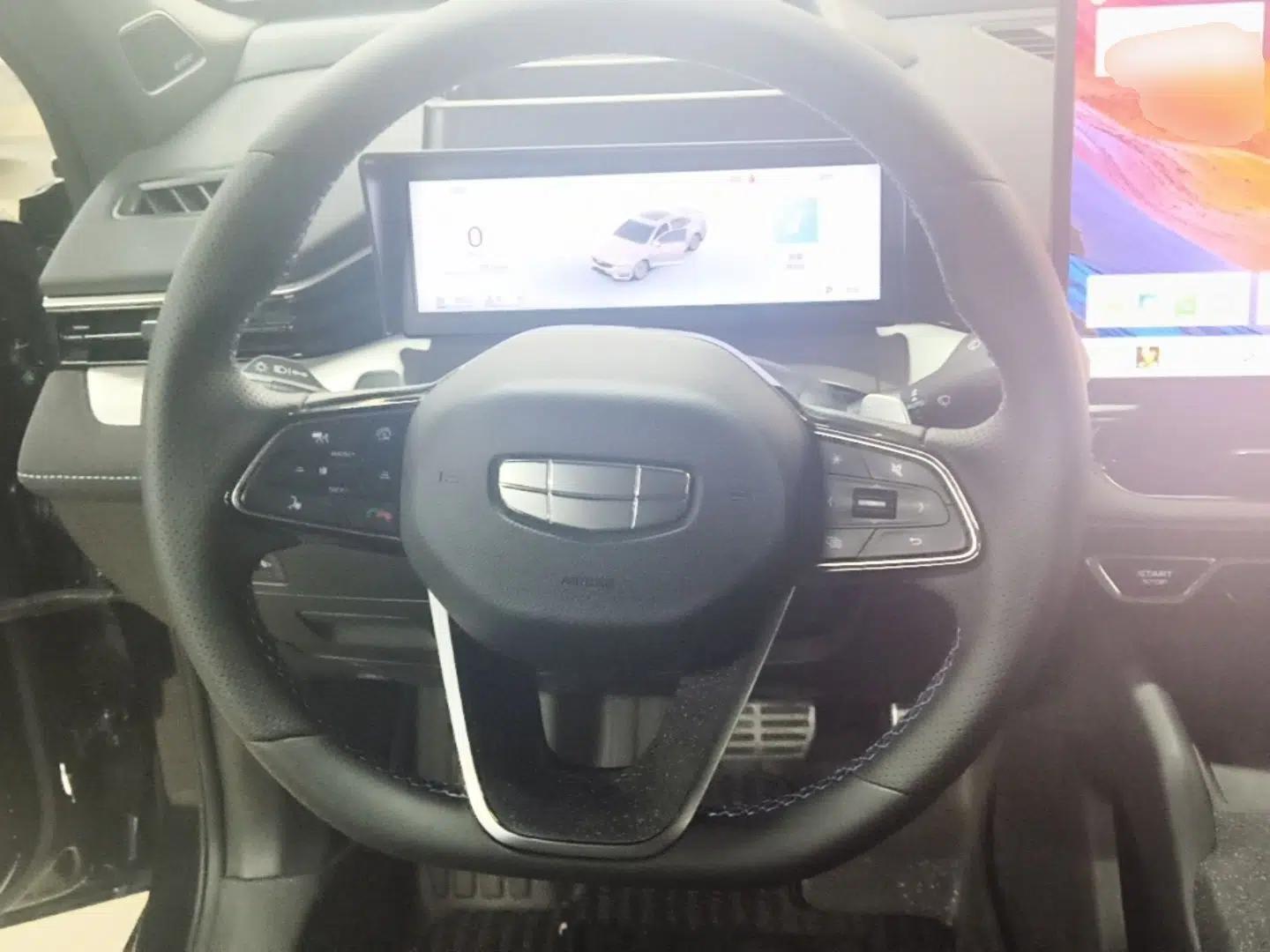 Geely Auto Preface 2025 Dongfang Yao 2.0TD Moonlight Edition — миниатюра 14