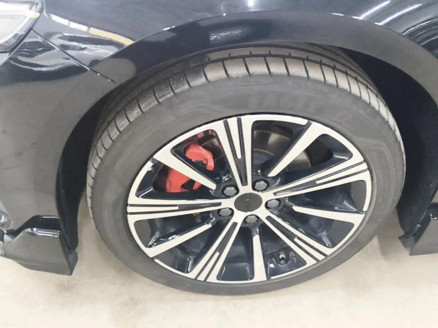 Geely Auto Preface 2025 Dongfang Yao 2.0TD Moonlight Edition — миниатюра 8
