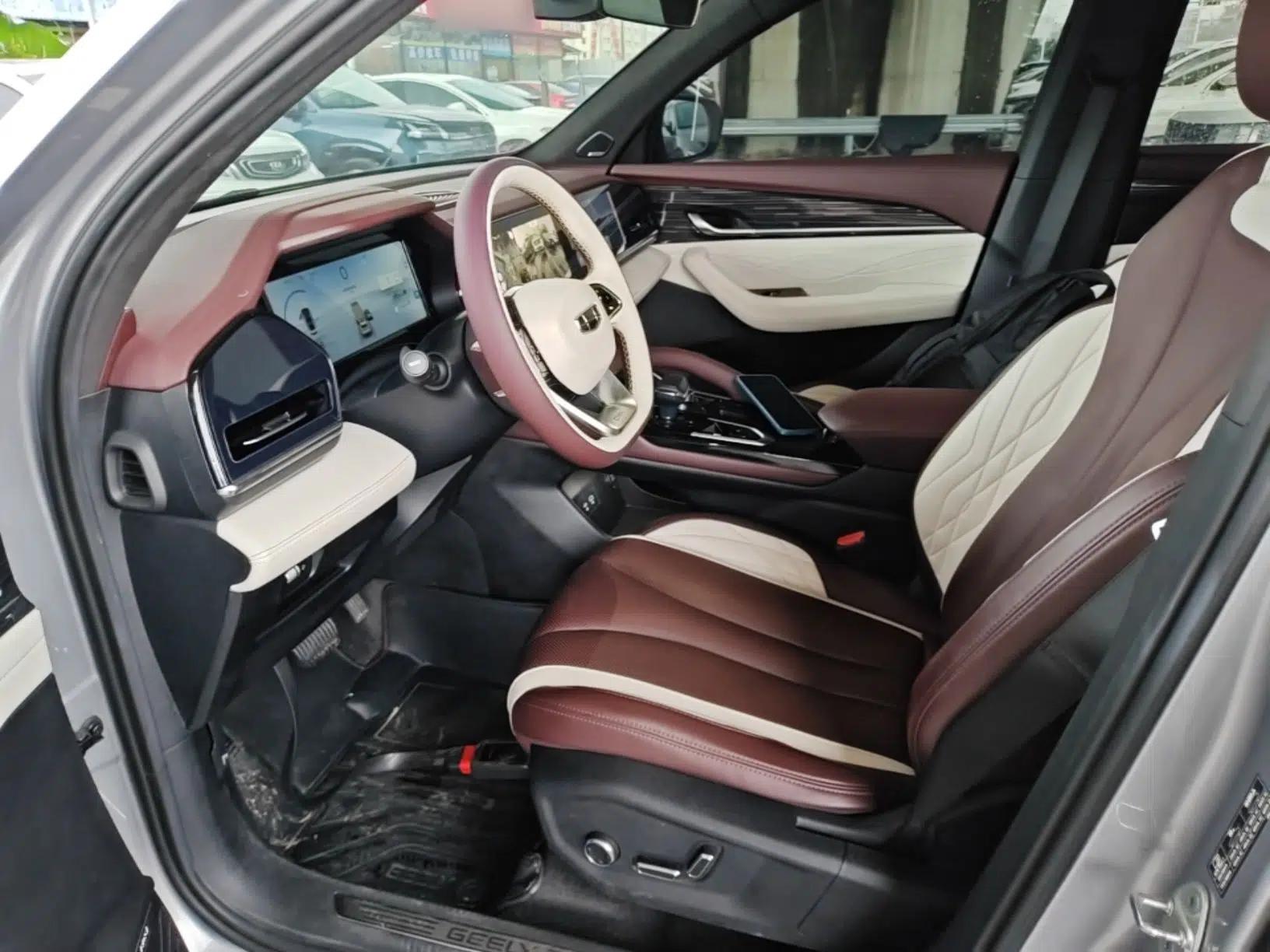 Geely Auto Monjaro L 2021 2.0TD High-Power Automatic All-Wheel Drive Luxury Version — миниатюра 17
