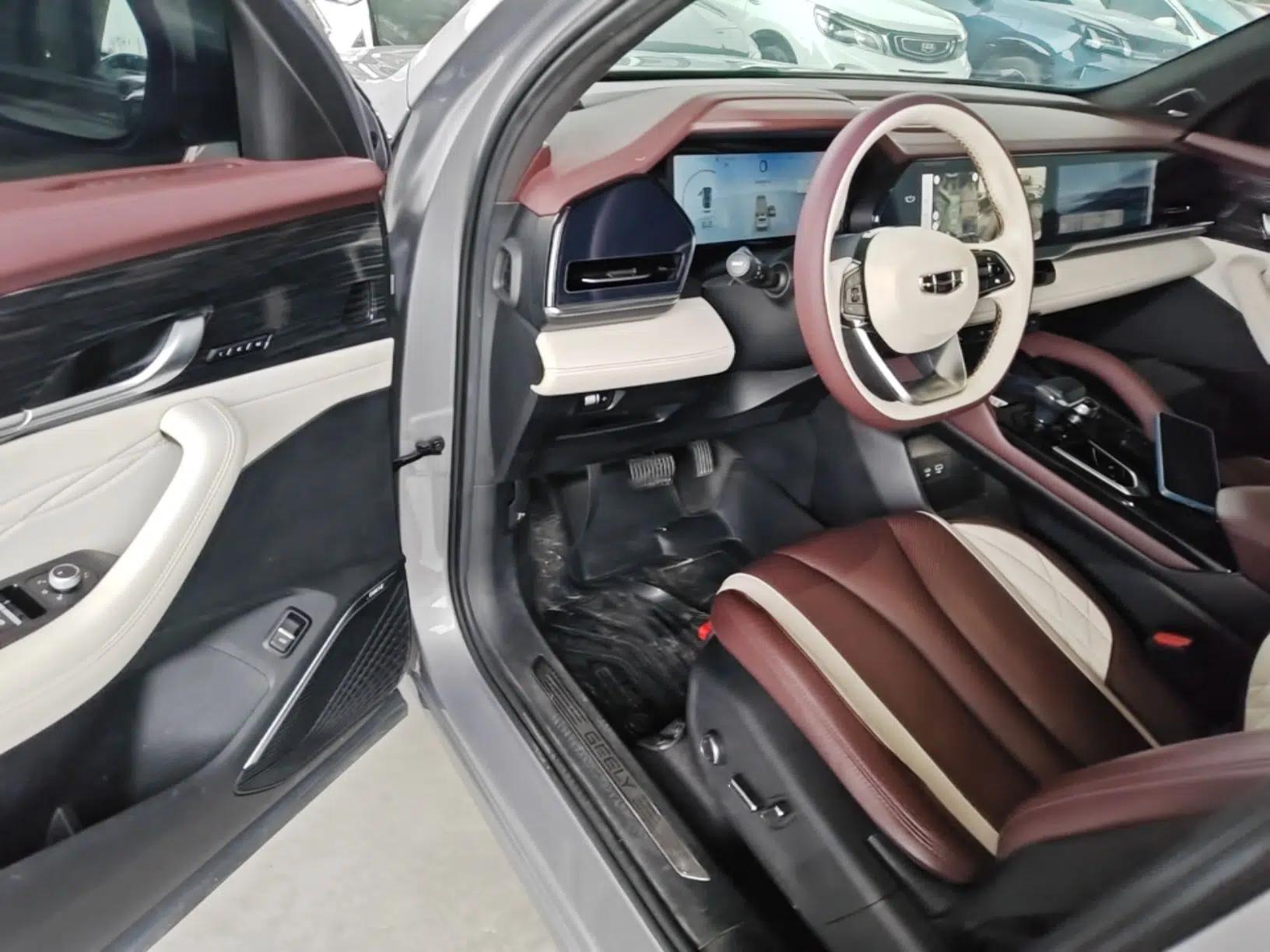 Geely Auto Monjaro L 2021 2.0TD High-Power Automatic All-Wheel Drive Luxury Version — миниатюра 18