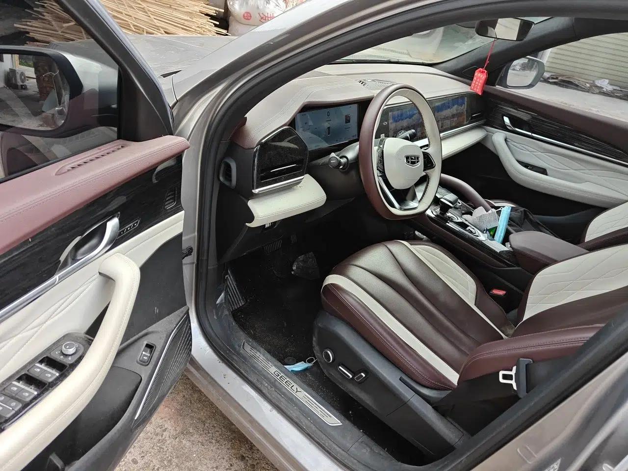 Geely Auto Monjaro L 2024 2.0TD High-Power Automatic Two-Wheel Drive Yunqi Version — миниатюра 17