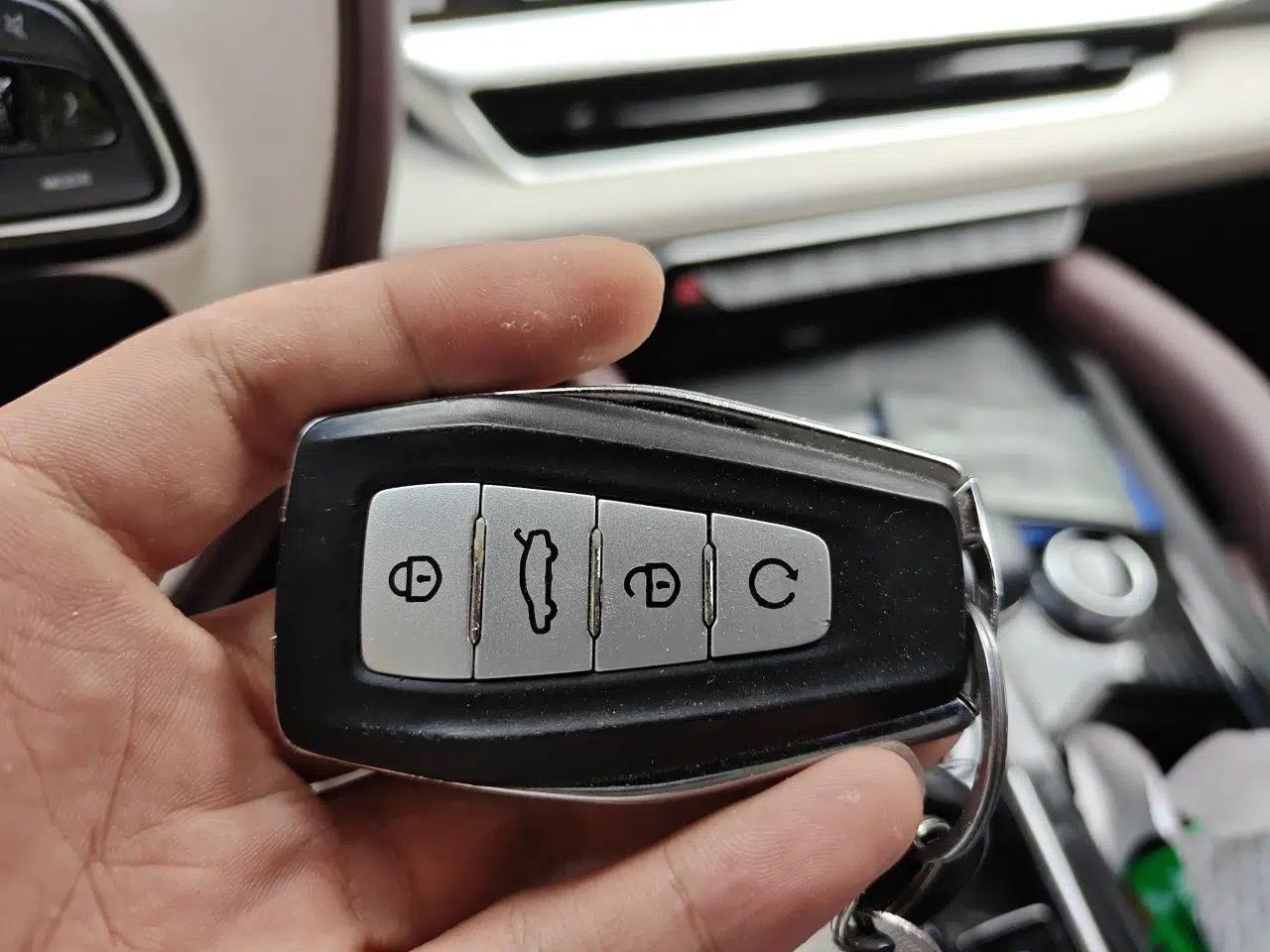 Geely Auto Monjaro L 2024 2.0TD High-Power Automatic Two-Wheel Drive Yunqi Version — миниатюра 9