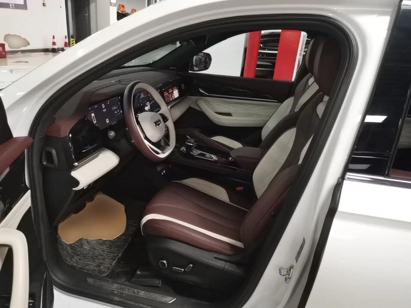 Geely Auto Monjaro L 2021 2.0TD High-Power Automatic All-Wheel-Drive Flagship Version — миниатюра 19