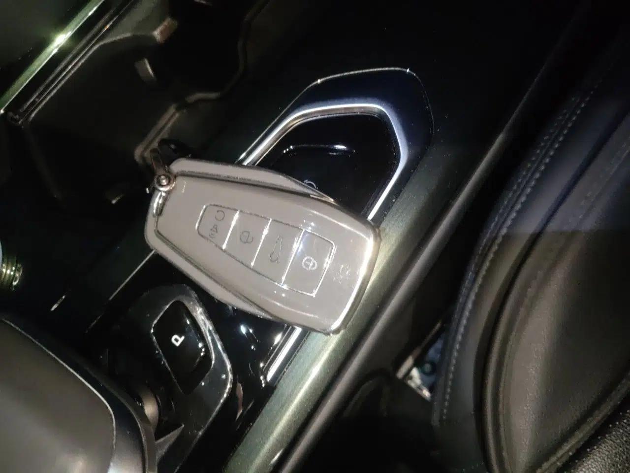 Geely Auto Monjaro L 2021 2.0TD High-Power Automatic All-Wheel-Drive Flagship Version — миниатюра 9
