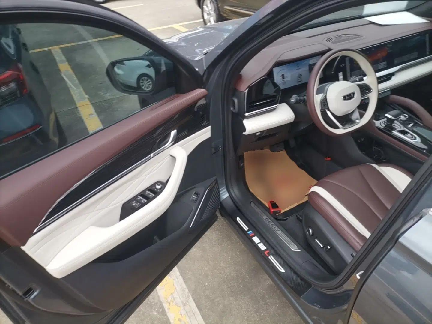 Geely Auto Monjaro L 2021 2.0TD DCT EVO Two-Wheel Drive Prestige Version — миниатюра 18