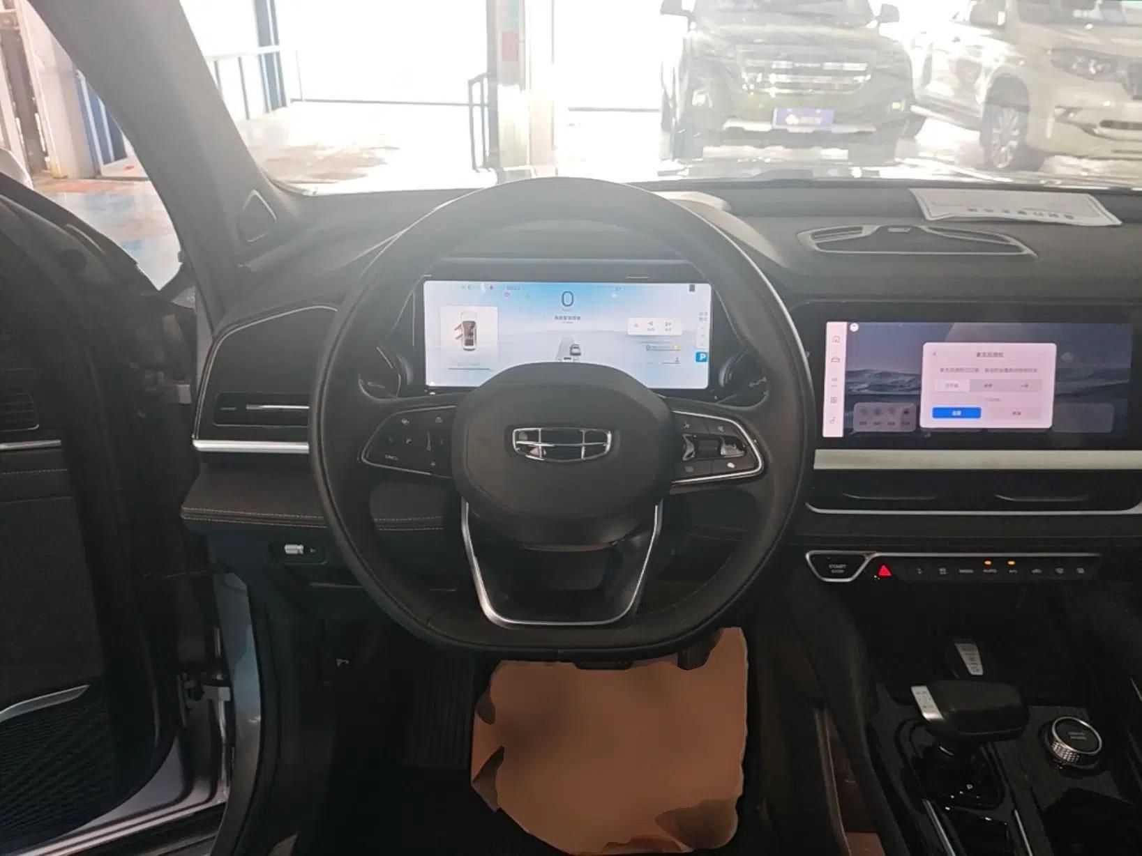 Geely Auto Monjaro L 2024 2.0TD DCT EVO Two-Wheel Drive Long-Range Version — миниатюра 14