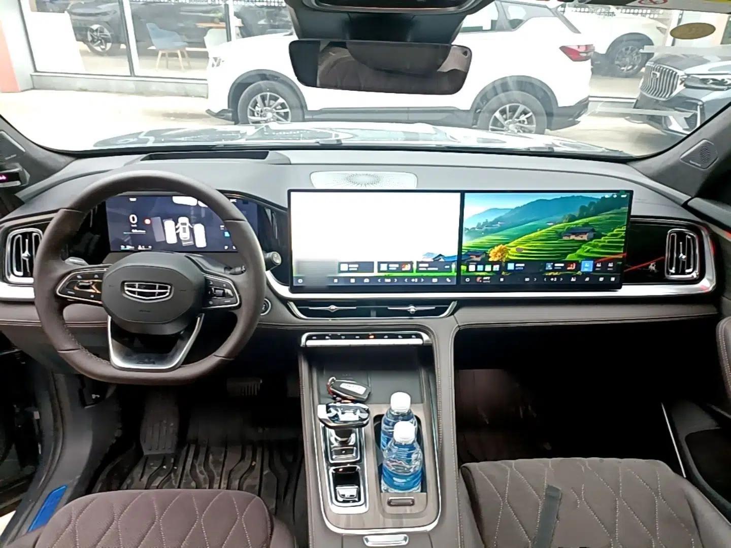 Geely Auto Monjaro L 2026 Model Oriental Yao 2.0TD Automatic Wangyue Edition — миниатюра 12