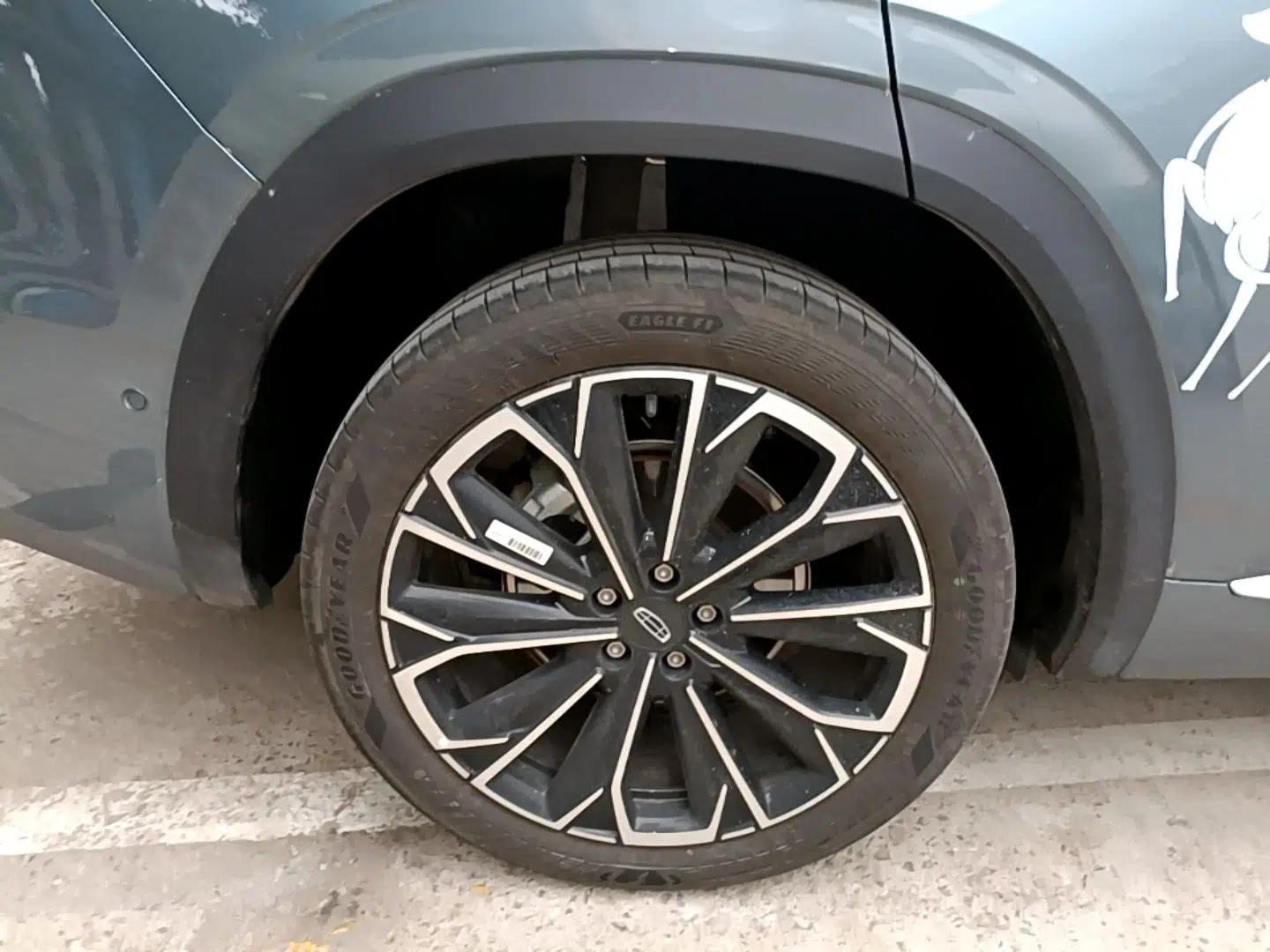 Geely Auto Monjaro L 2026 Model Oriental Yao 2.0TD Automatic Wangyue Edition — миниатюра 10