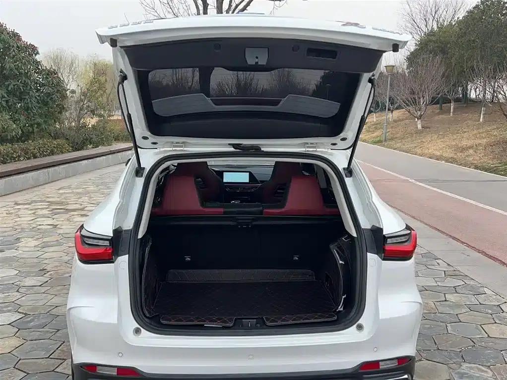 Changan Oushang X5 2021 1.5T DCT Flagship Edition — миниатюра 16