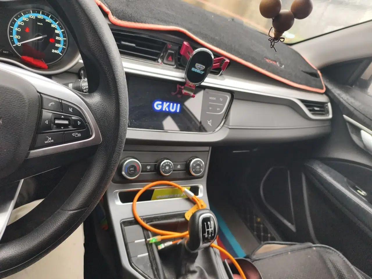 Geely Auto Emgrand 2020 1.5L Manual Comfort Version — миниатюра 14