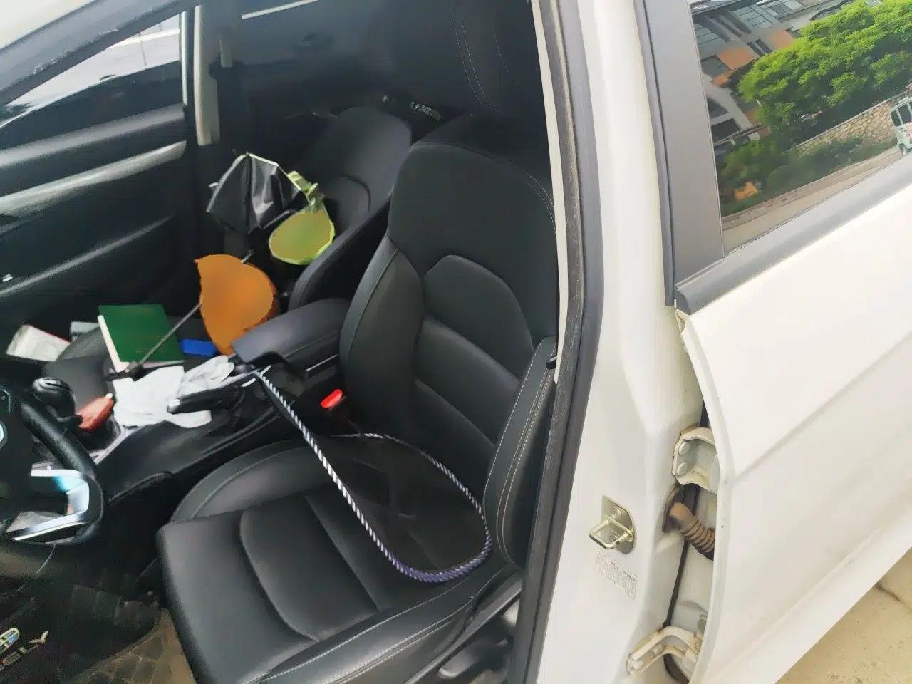 Geely Auto Emgrand 2019 Leading Edition 1.5L Manual Luxury Model China VI Standard — миниатюра 16