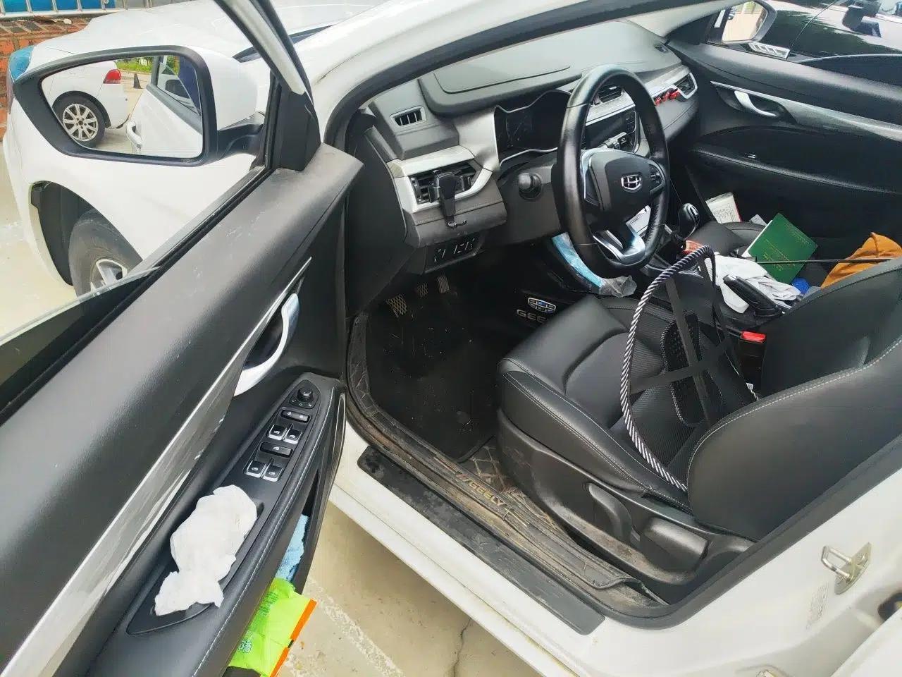 Geely Auto Emgrand 2019 Leading Edition 1.5L Manual Luxury Model China VI Standard — миниатюра 17