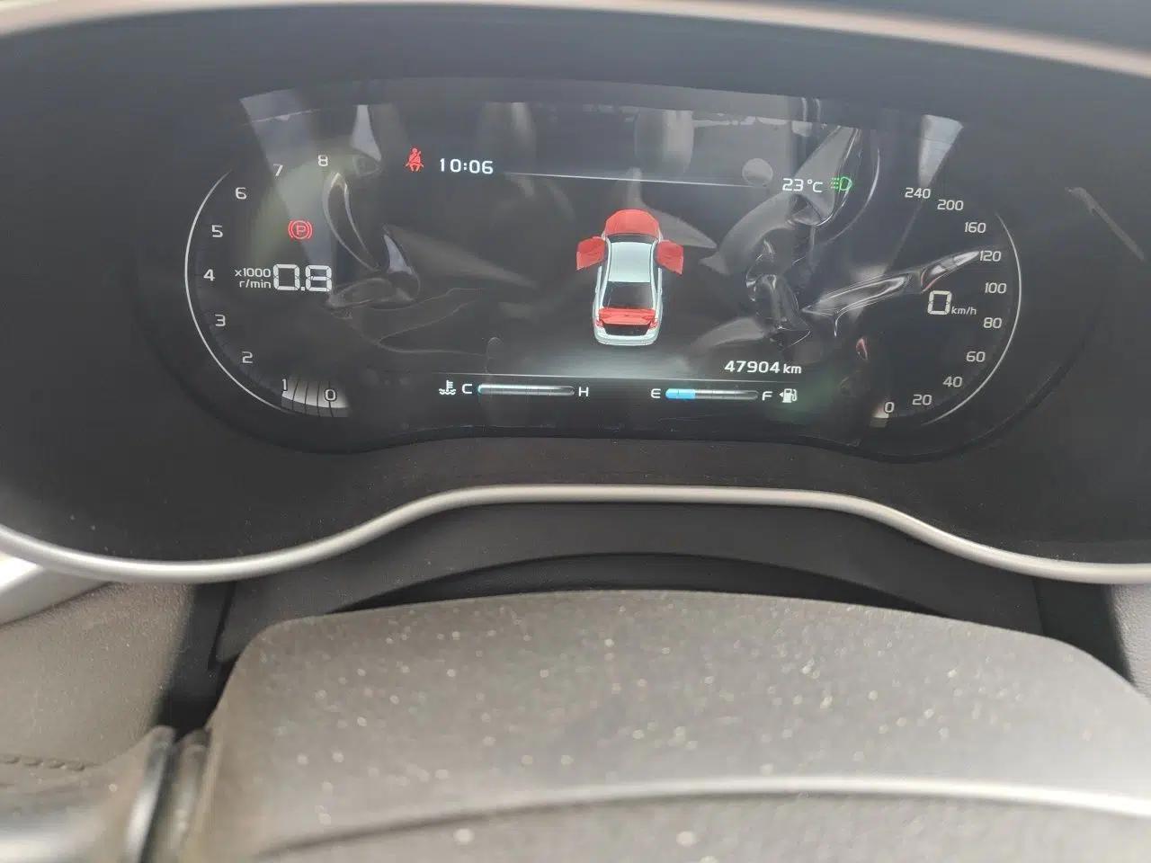 Geely Auto Emgrand 2018 1.5L Manual Upward Connect Edition — миниатюра 13