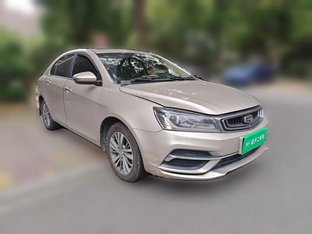 Geely Auto Emgrand 2018 1.5L Manual Upward Connect Edition — миниатюра 3