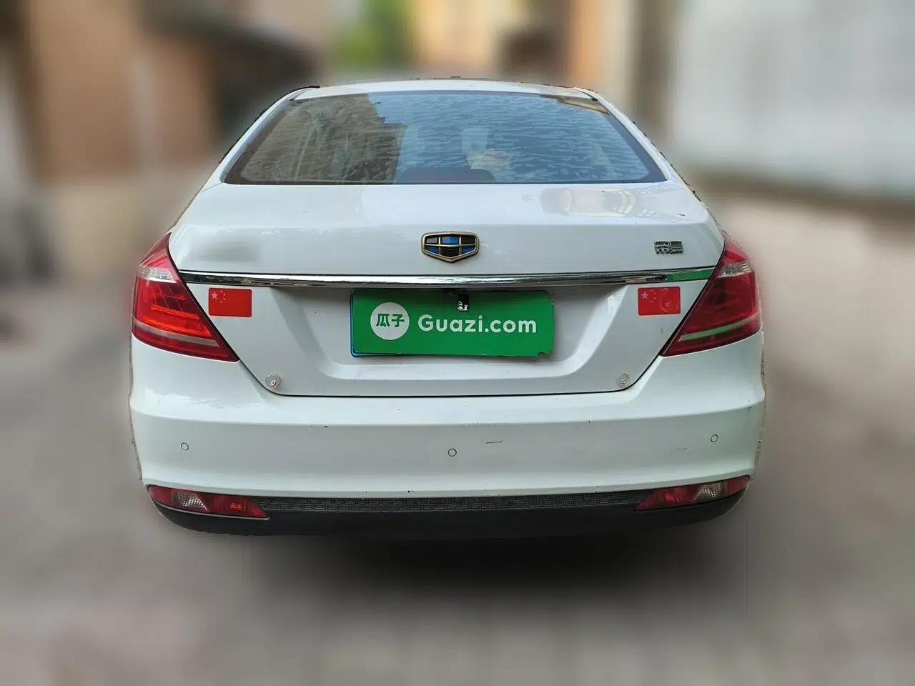 Geely Auto Emgrand 2016 Sedan 1.5L Manual Upward Edition — миниатюра 5
