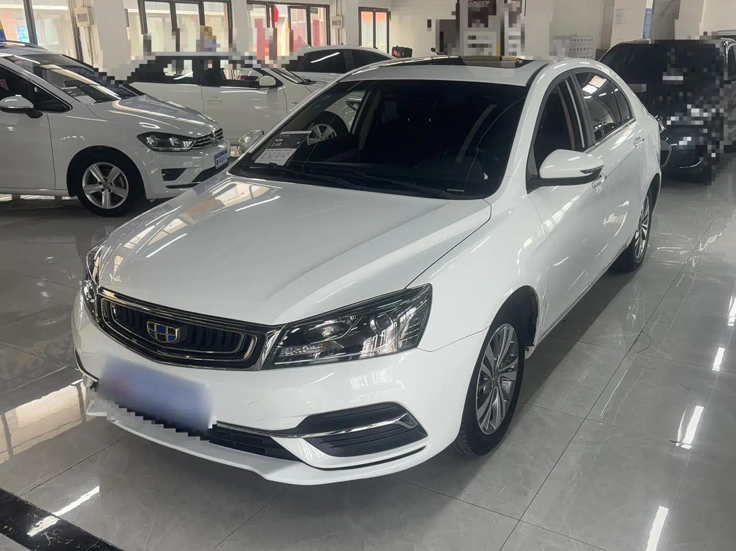 Geely Auto Emgrand 2018 1.5L CVT Upward Connect Edition — миниатюра 1