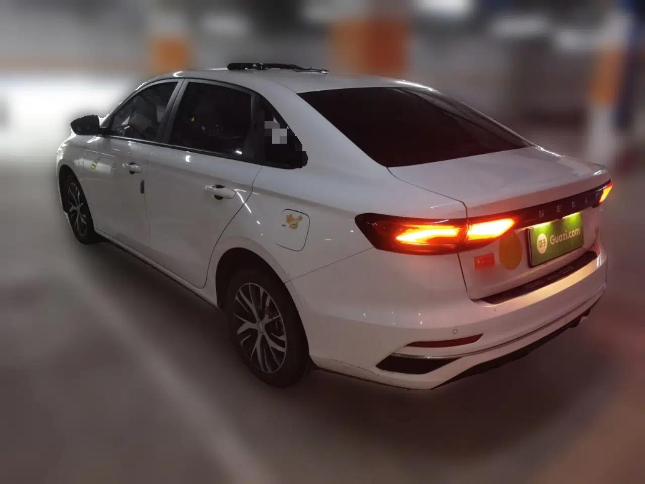 Geely Auto Emgrand 2025 4th Generation 1.5L CVT Starry Edition — миниатюра 4