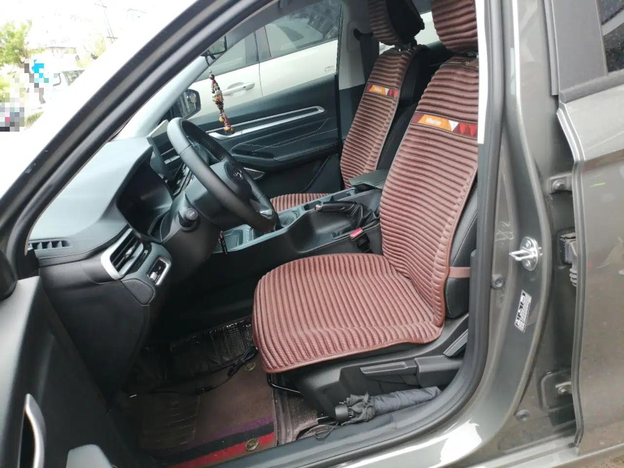 Geely Auto Emgrand 2023 4th Generation Champion Edition 1.5L Manual Luxury Model — миниатюра 16