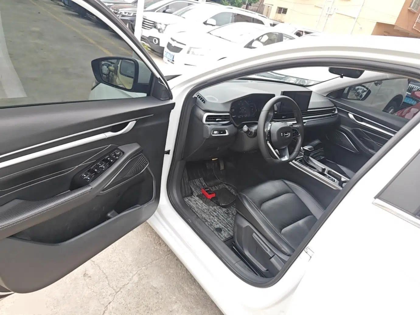 Geely Auto Emgrand 2023 4th Generation Champion Edition 1.5L CVT Prestige Model — миниатюра 18
