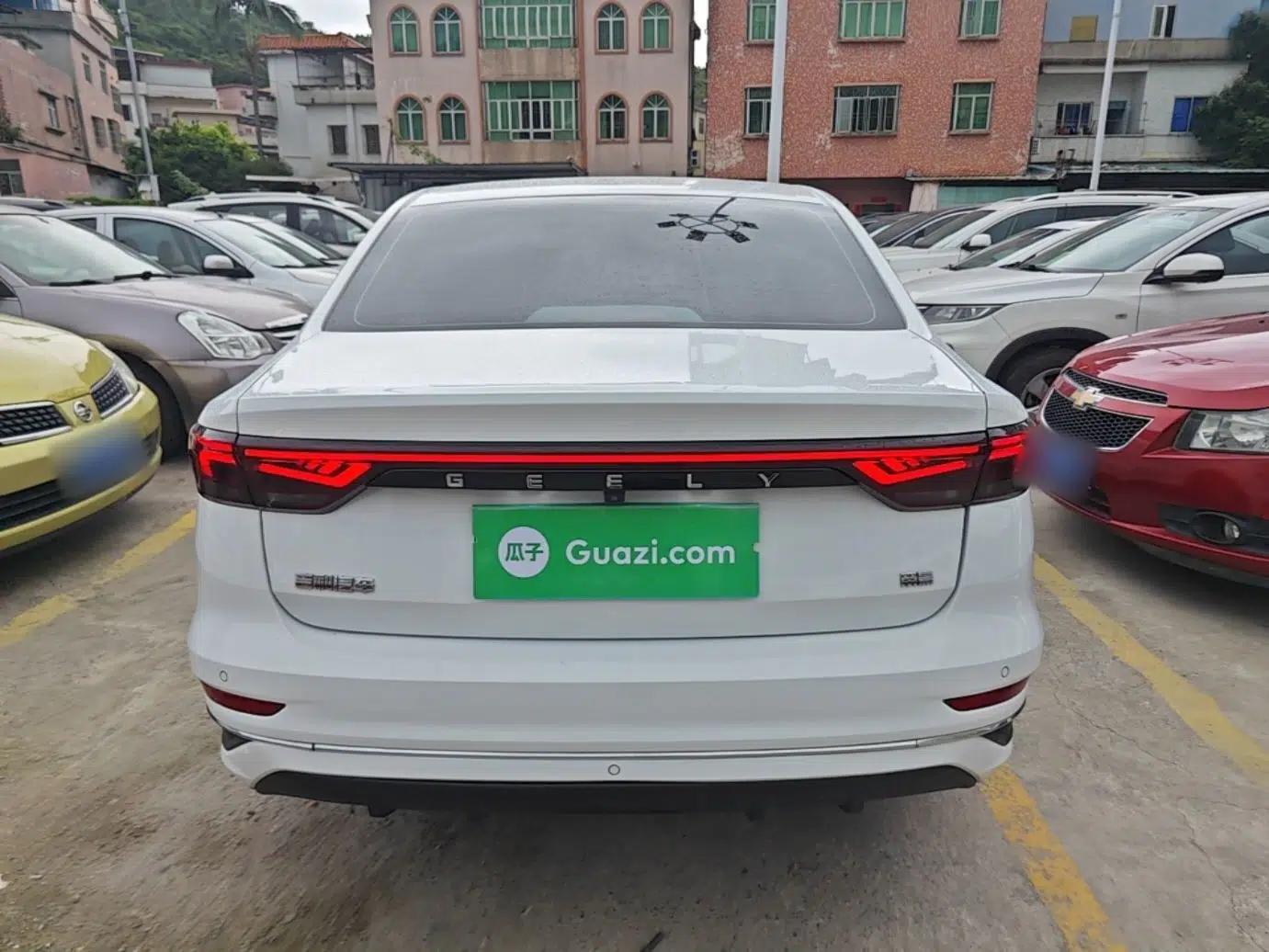 Geely Auto Emgrand 2023 4th Generation Champion Edition 1.5L CVT Prestige Model — миниатюра 3